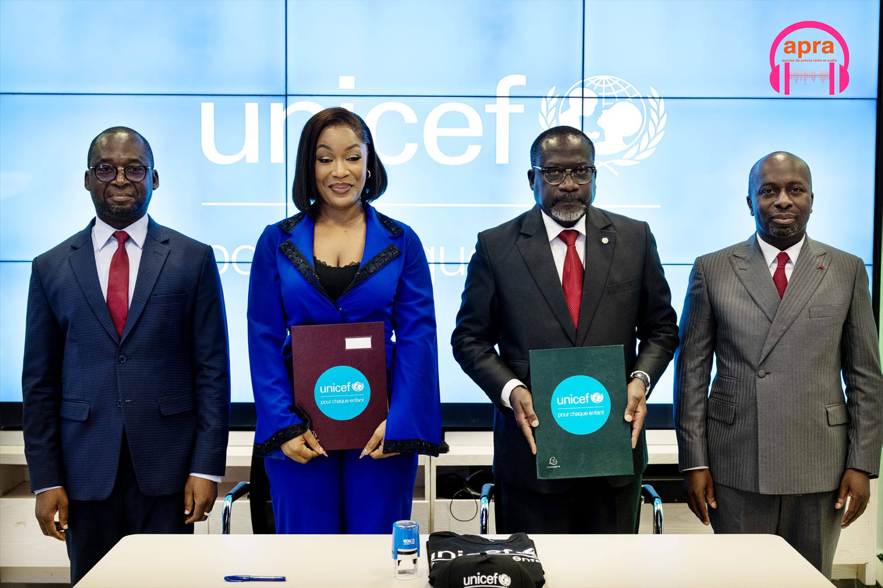 SANTÉ / Josey, la “Woman King” de la musique ivoirienne, sacrée ambassadrice de l’UNICEF pour la santé de la mère et de l’enfant : un engagement qui fait battre les cœurs.