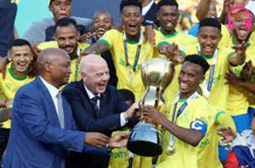 Sport/Football : le club de Patrice Motsepe sanctionné par la CAF