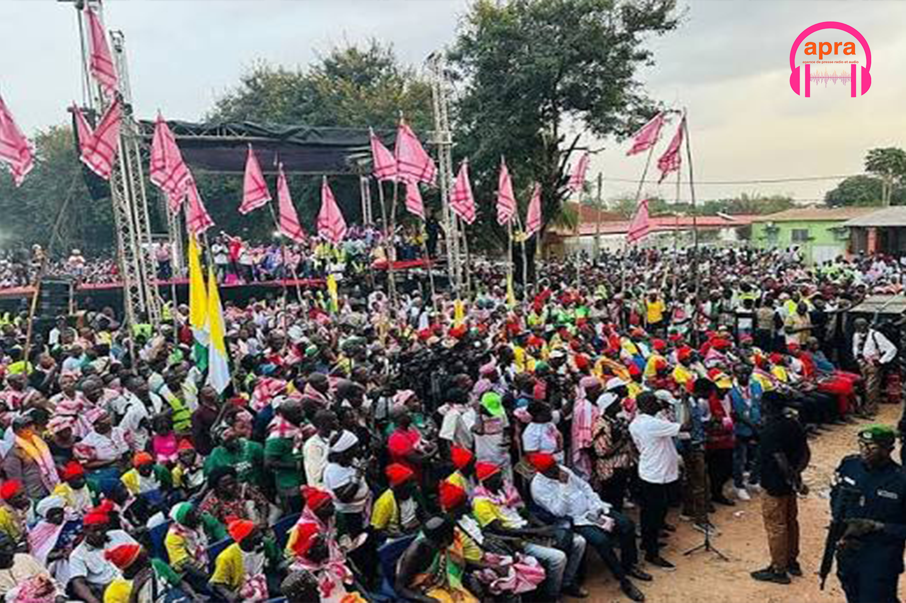Actualité Africaine / Élections : dépouillement sous tension après le premier tour de la présidentielle à São Tomé-et-Principe.