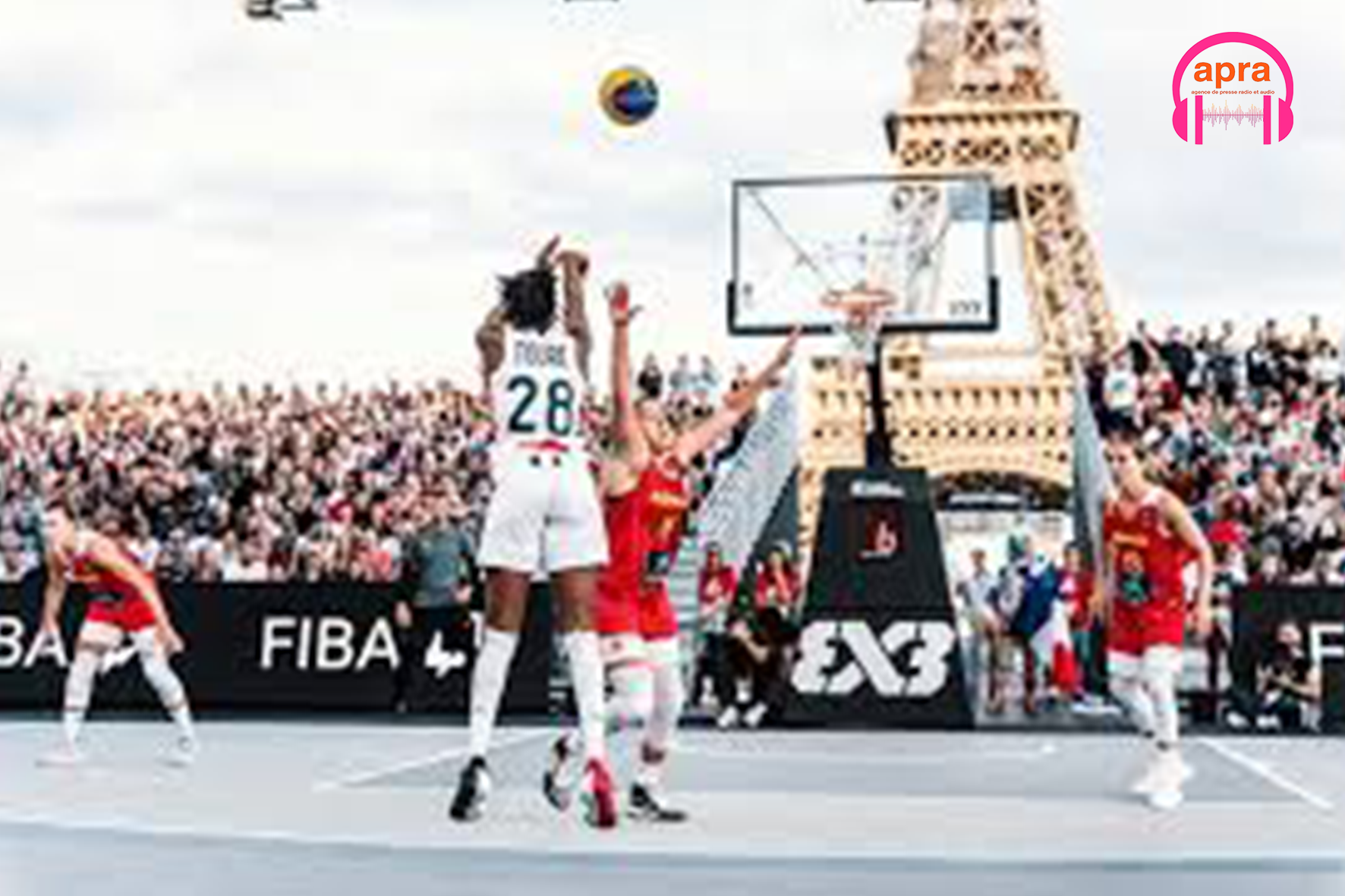 Sport/ Basket 3x3 : Une ascension fulgurante vers les sommets urbains.