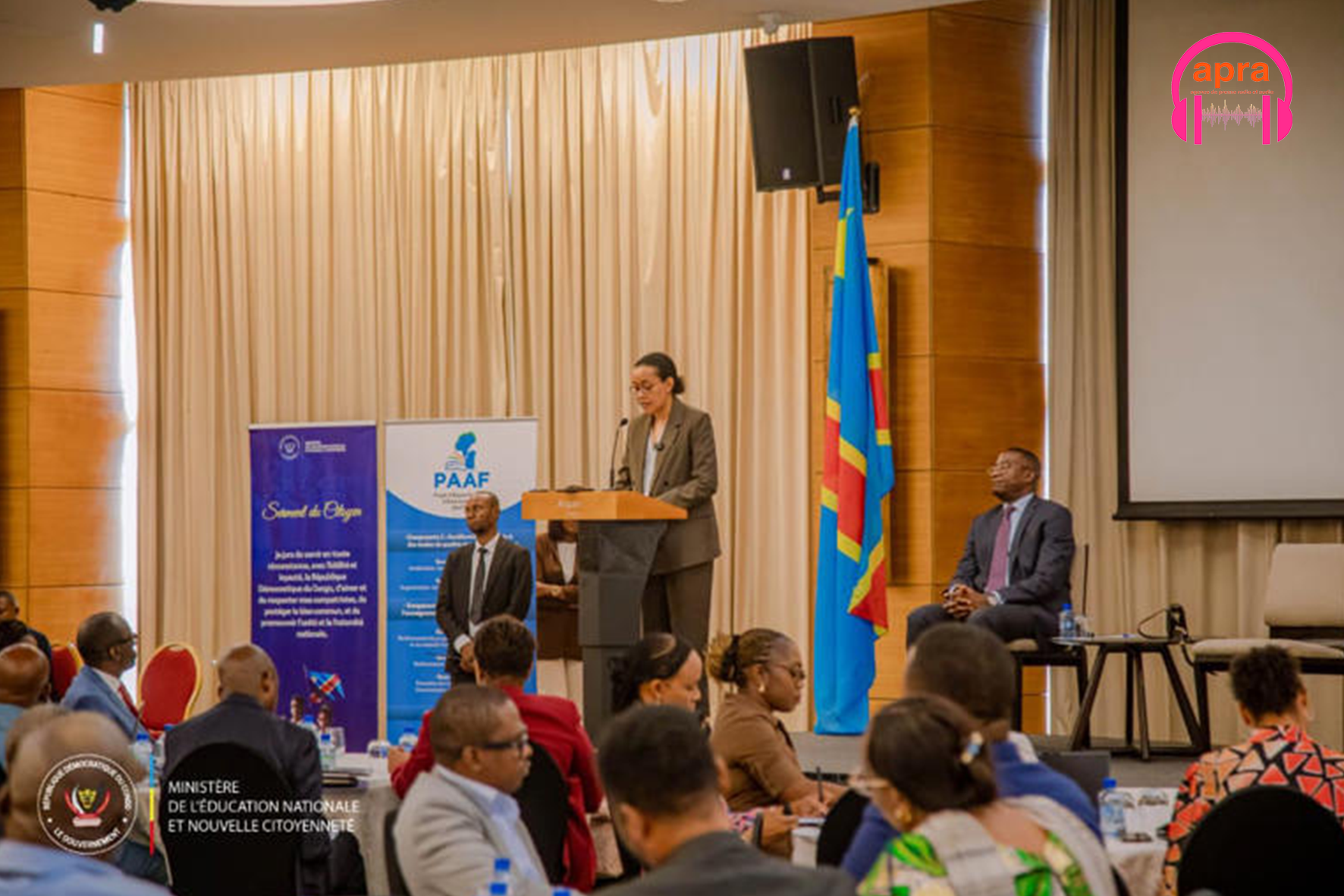 Éducation : En RDC, le gouvernement évalue un vaste programme de 400 millions USD pour accélérer la scolarisation des filles.