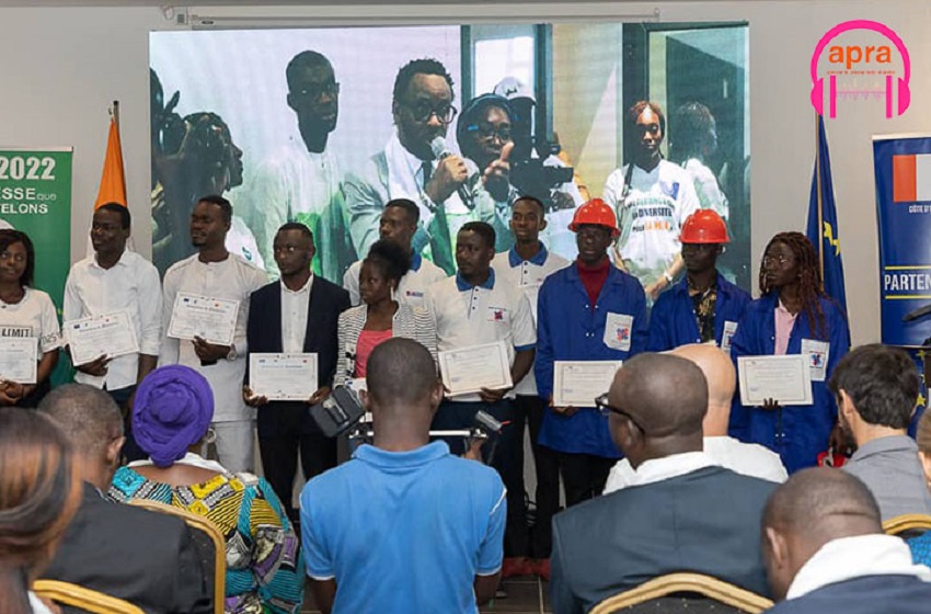 Insertion professionnelle : Les partenaires de l'état ivoirien forment et insèrent 63 jeunes