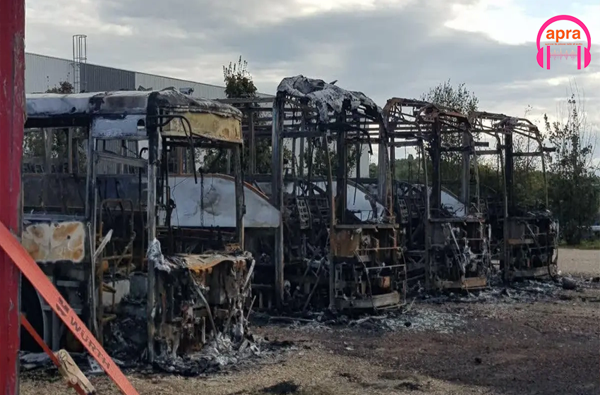 Société / Incendie au dépôt de la SOTRA : 19 bus réduits en cendre.