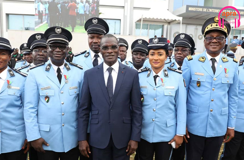 Célébration de l’excellence : le ministère de l’intérieur et de la sécurité célèbre 410 de ses agents