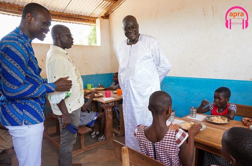 Région du Poro/Education nationale : les cantines scolaires de Moroviné et de Gnalélékaha réouvertes et approvisionnées par le PSGouv pour le plus grand bonheur des élèves bénéficiaires