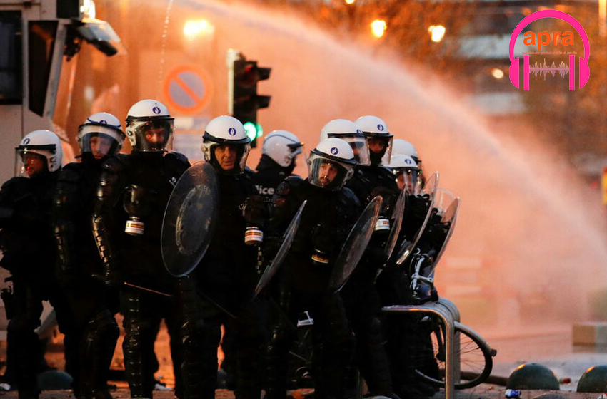 [COVID-19] - À Bruxelles, une manifestation contre les mesures sanitaires dégénère.
