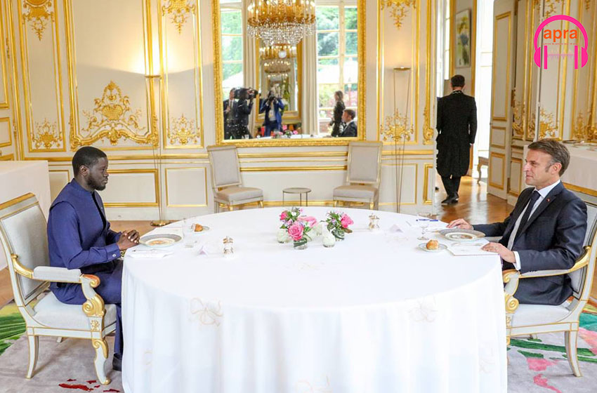 Diplomatie : rencontre entre Bassirou Diomaye Faye et Emmanuel Macron