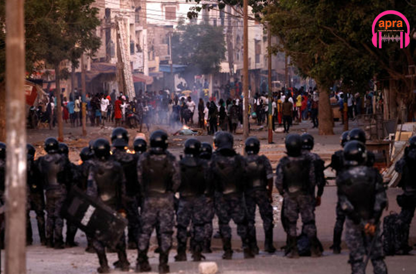 Sénégal : pouvoir et opposition se renvoient la responsabilité des violences