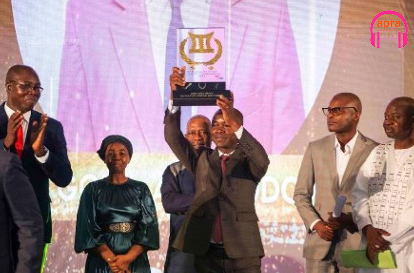 Week-end des Ebony : Ly Gohan Aimé Ludovic meilleur journaliste de Côte d’Ivoire