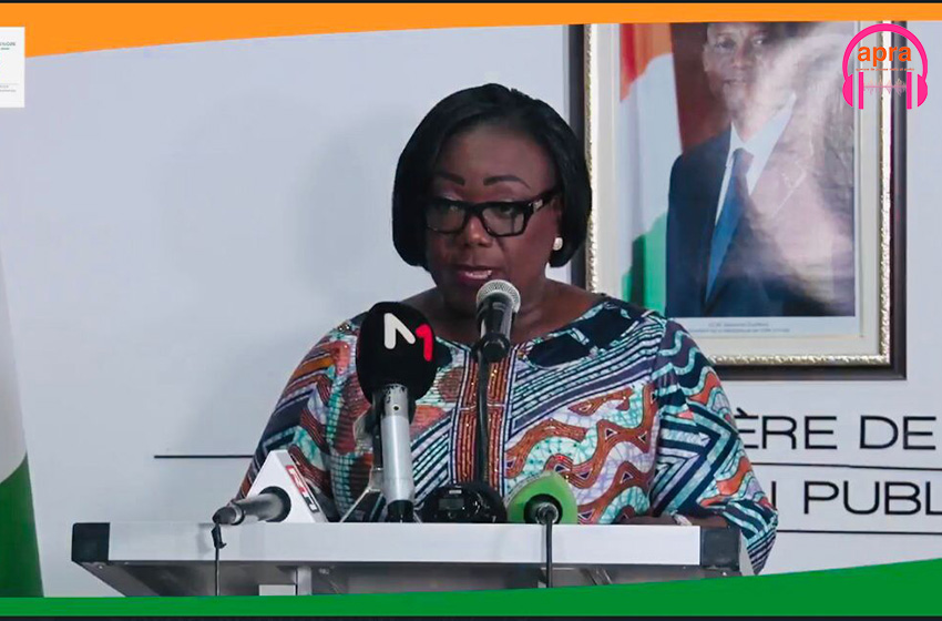 Fonction publique : Anne Désirée Ouloto lance officiellement les concours administratifs session 2024