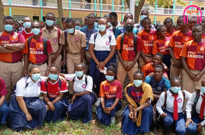 Carrière professionnelle :  Le collège Anador de Yopougon offre une journée carrière à ses élèves.