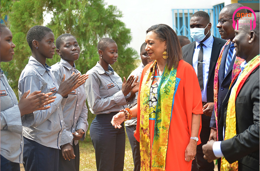 Etablissement de formation culturelle : la ministre Françoise REMARCK visite le Centre technique des Arts appliqués (CTAA)