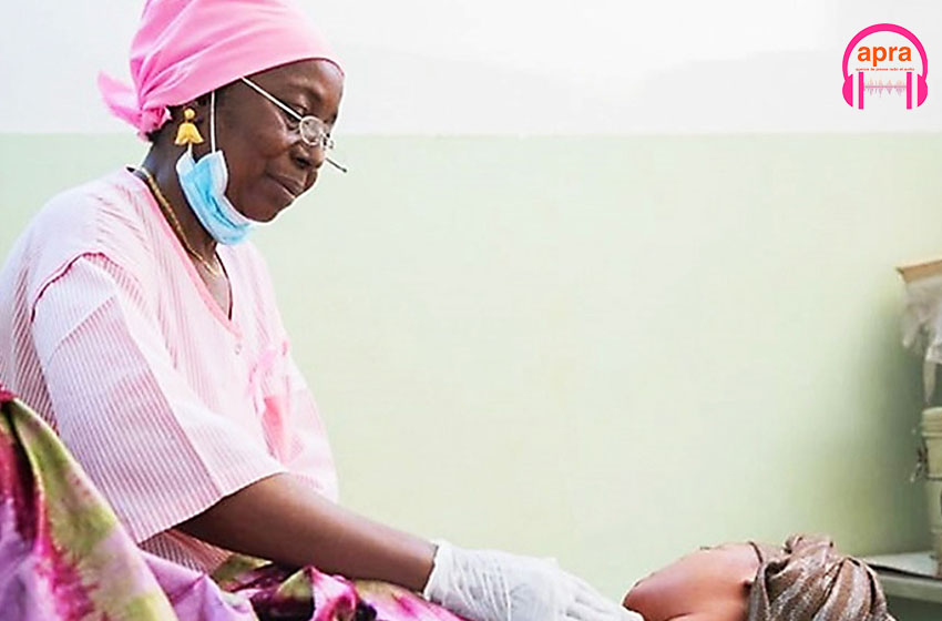 Lutte contre le cancer du sein : Tout savoir sur "Octobre rose", ce mardi 17 octobre 2023