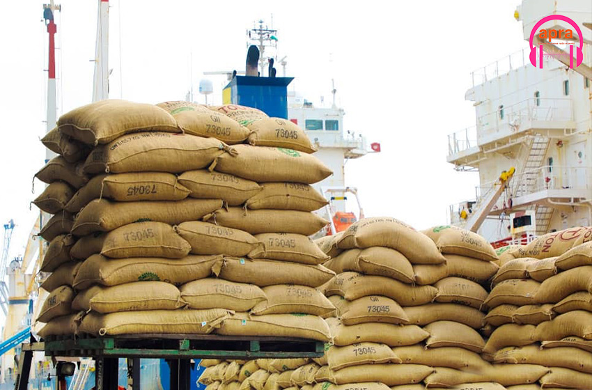 Lutte contre la cherté de la vie : le gouvernement suspend à titre conservatoire l’exportation du riz local et du sucre jusqu’au 31 décembre 2023