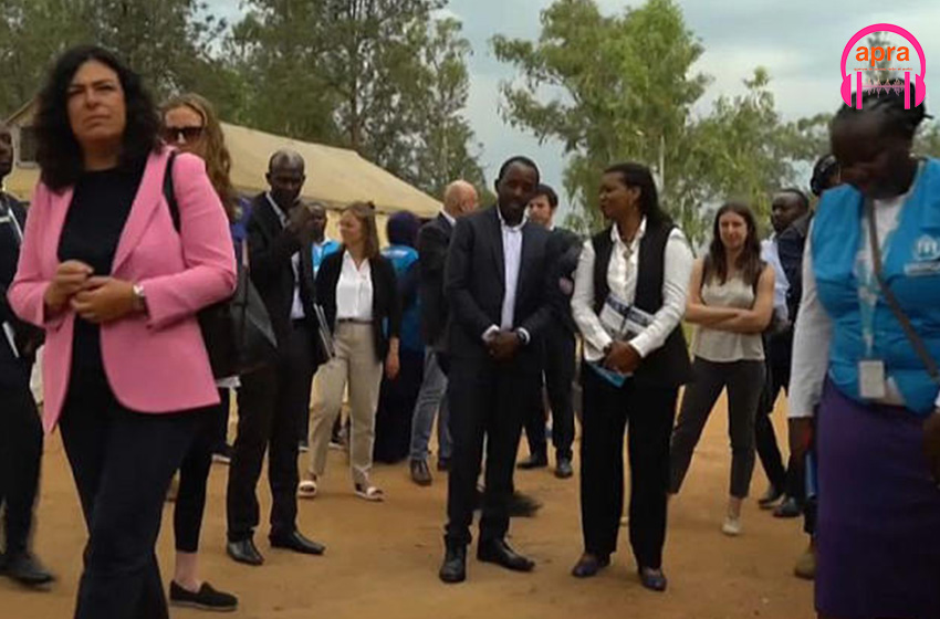 Economie  / l'UE offre 22 millions d'euros aux réfugiés en transit au Rwanda