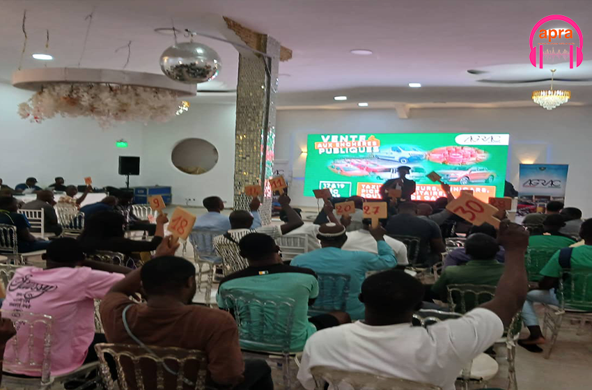 SOCIÉTÉ / Lutte contre la criminalité économique en Côte d’Ivoire : l’AGRAC met aux enchères 124 véhicules et 115 bouteilles de gaz.