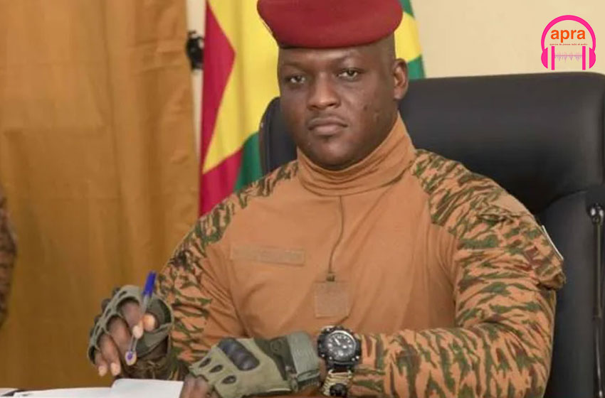 Actualité africaine : Ibrahim Traoré accuse la Côte d’Ivoire et le Bénin de vouloir déstabiliser son régime