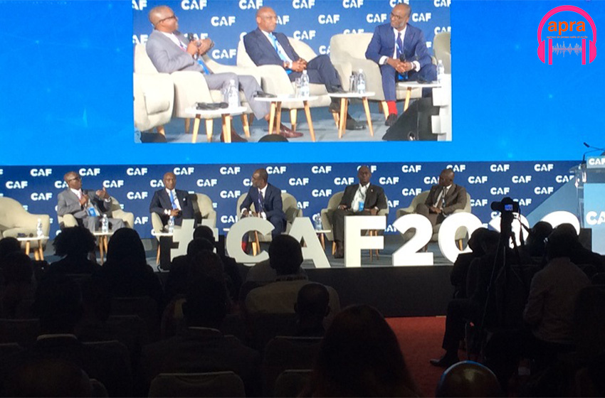 Rideau sur le Cyber Africa Forum (CAF) à Abidjan.