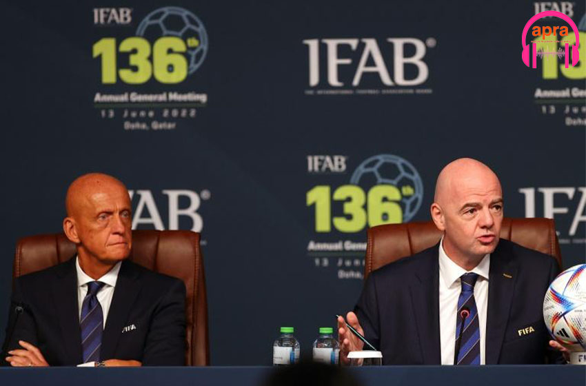 Football : 5 remplacements admis au football désormais.