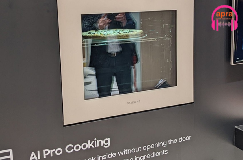 Technologie / le Bespoke AI Oven, le four à caméra de Samsung