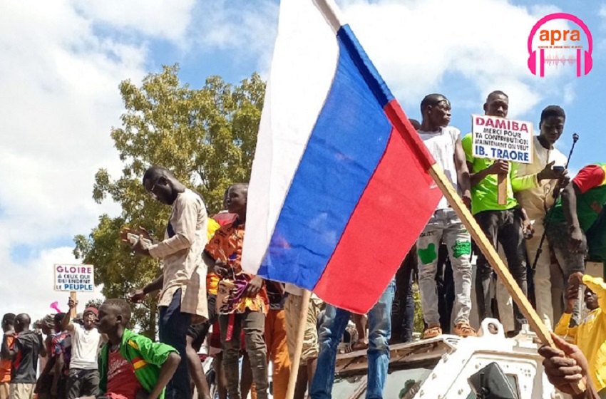 Lutte contre le terrorisme dans le sahel : l’Union européenne interdit le Burkina Faso de pactiser avec Wagner
