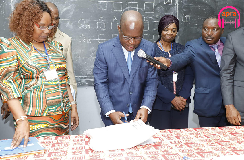 Concours INFAS 2024 : le ministre Pierre Dimba donne le coup d'envoi des épreuves écrites pour plus de 130 000 candidats