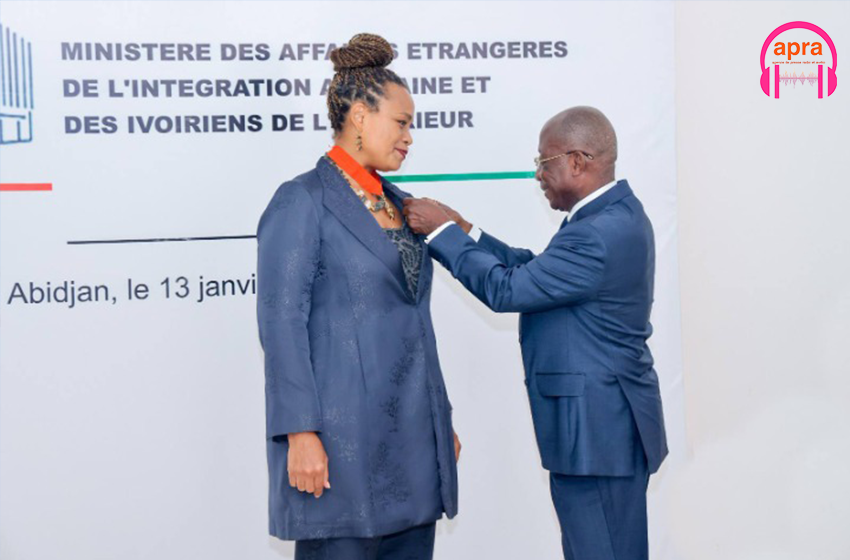 Diplomatie / Relations ivoiro-américaines : Jessica Davis Ba élevée au rang de Commandeur.