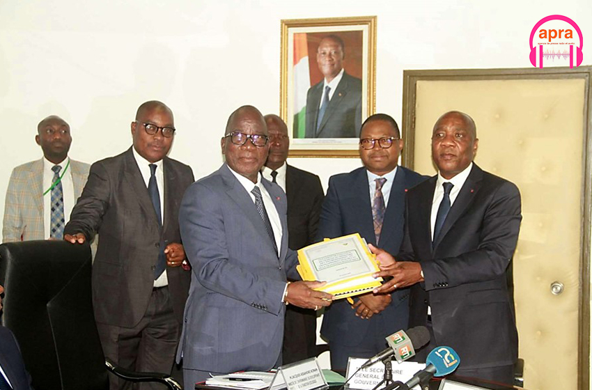 Environnement et Développement durable : Jean-Luc Assi passe le flambeau à Jacques Assahoré Konan