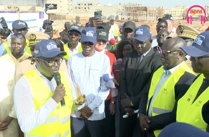 Visite du chantier du BRT : 19 stations vandalisées par les manifestants