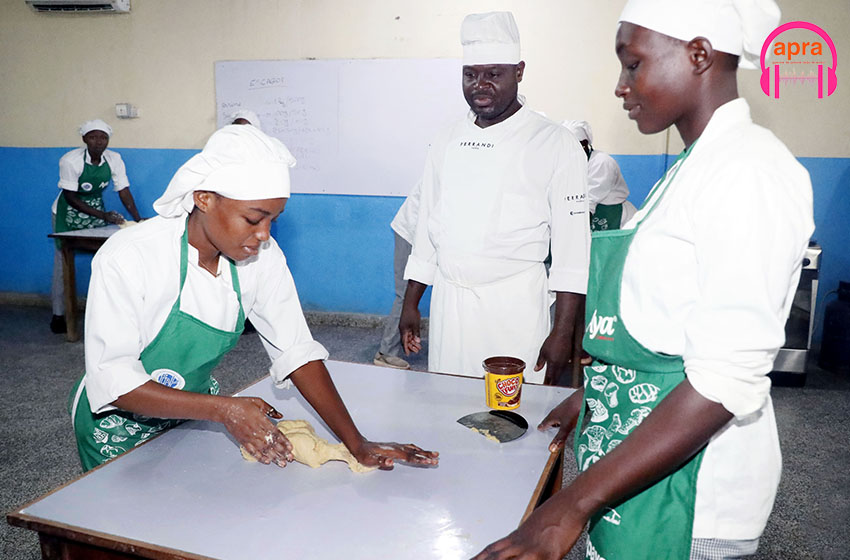 École de la Deuxième Chance : un recrutement pour la formation-insertion de 250 jeunes dans les métiers d’aide à la personne lancé