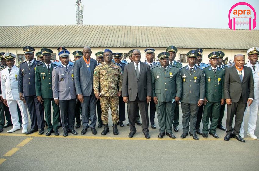 RECEPTION DES LAUREATS DU PRIX D’EXCELLENCE DES ARMEES ET DE LA GENDARMERIE NATIONALE.
