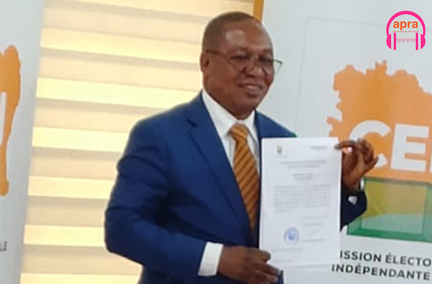 Présidentielle 2025 Kouamé N’Guessan Désiré dépose son dossier à la CEI