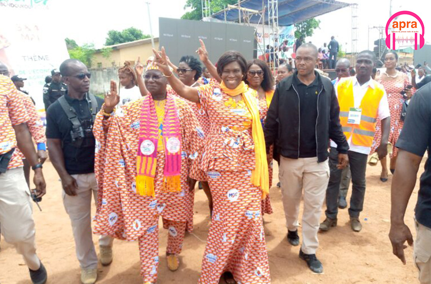 Actualité nationale : Simone Gbagbo invite les populations et les acteurs politiques à œuvrer pour la paix
