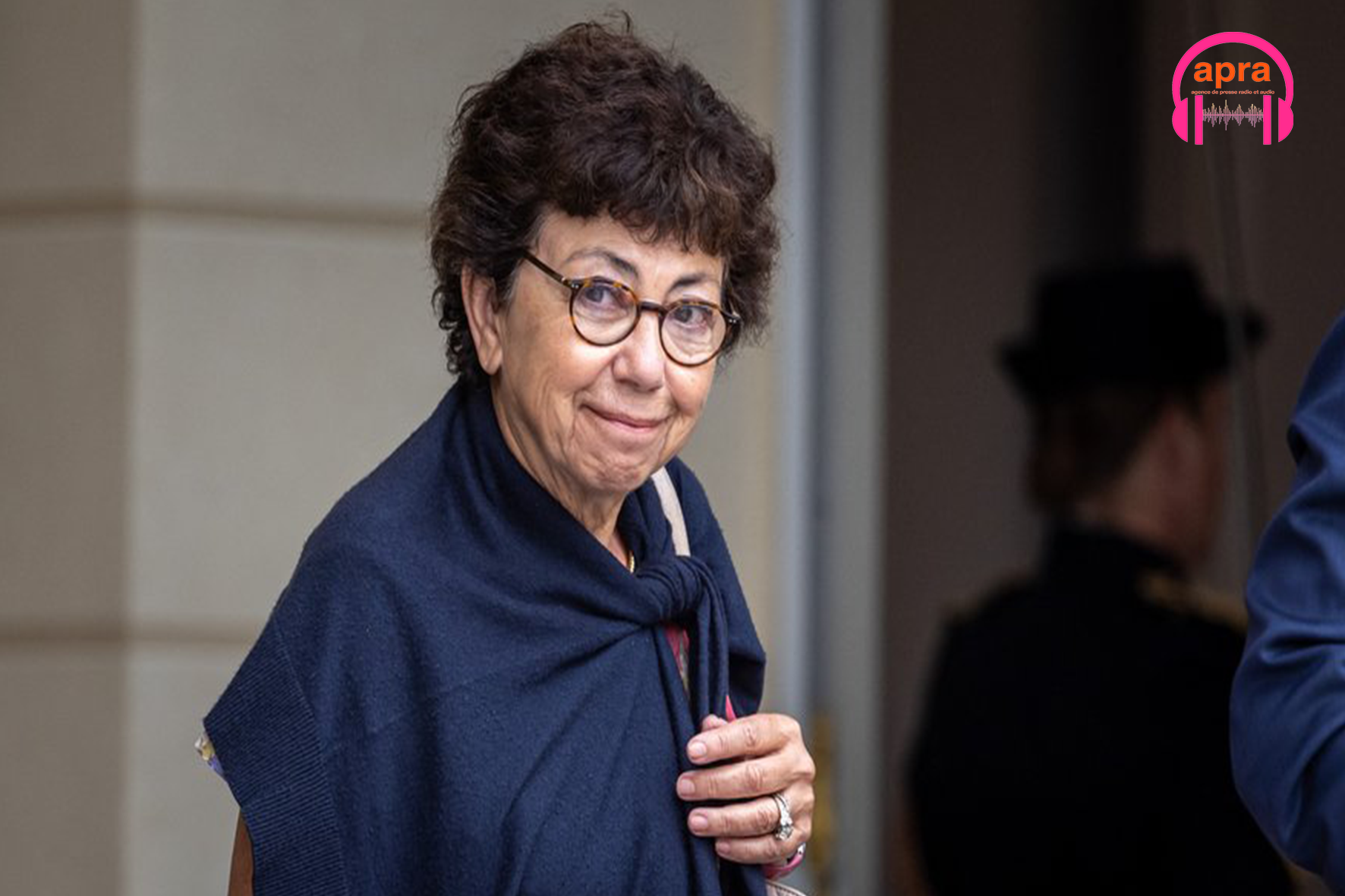 Actualité internationale / France : La ministre de la Transition écologique démissionne après le vote de la loi sur les pesticides.