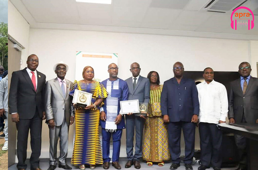 Classées 2e et 3e prix d’excellence de la commune la plus propre édition 2022 : Bassam et Taabo reçoivent leurs prix