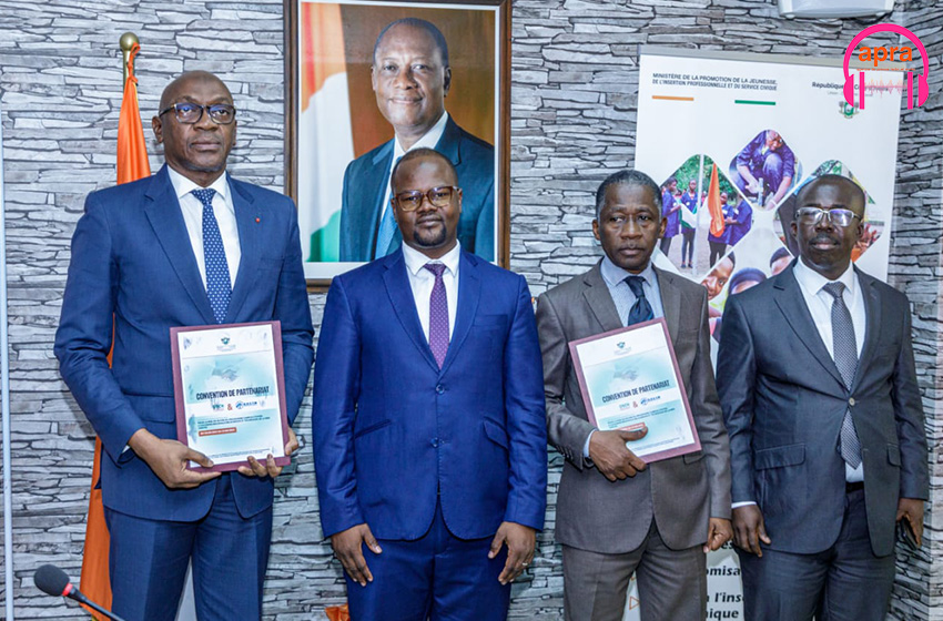 Civisme et citoyenneté : une convention de partenariat signée entre l’office du service civique national et l’académie de la mer au profit de 500 jeunes