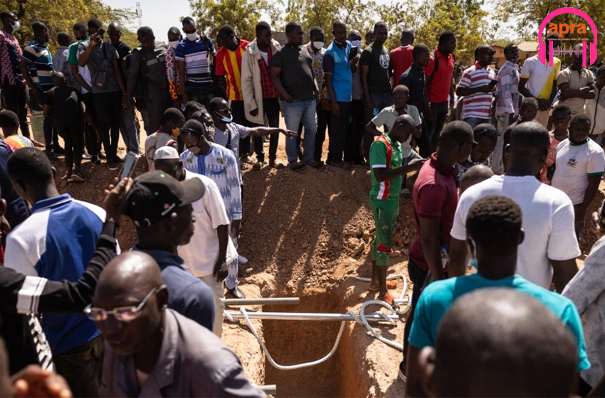 Au moins une vingtaine de personnes tuées dans l’attaque d’une mine d’or au Burkina Faso.