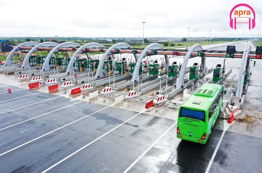 Société : Péage sur la route Gonzagueville-Bassam : 1000 francs CFA.