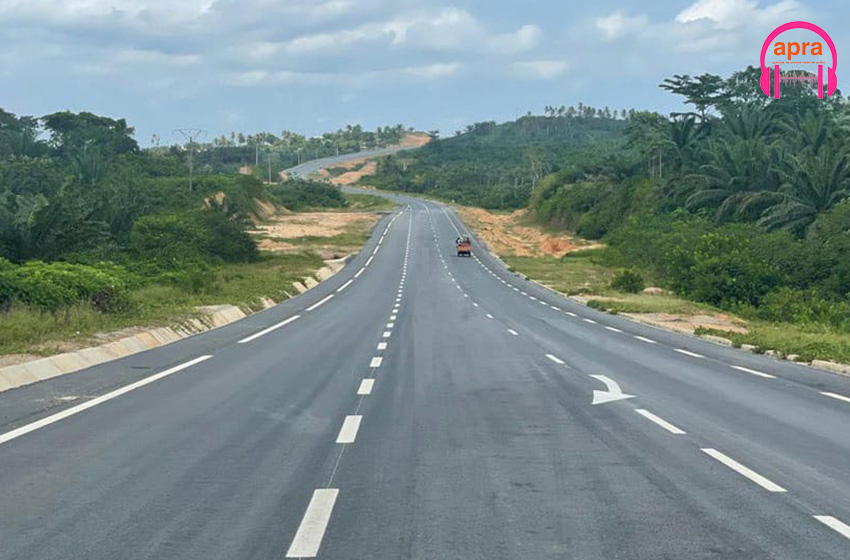 Bitumage de l’axe Allangouanou-Tiapoum : un outil important pour la dynamique de développement du Sud-Comoé